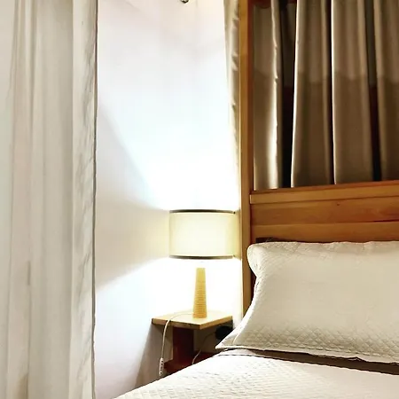 Jasmine Στούπα