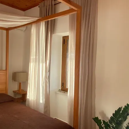 Holiday home Jasmine Stoupa,beachfront