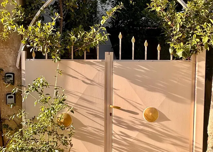 Jasmine Holiday home *